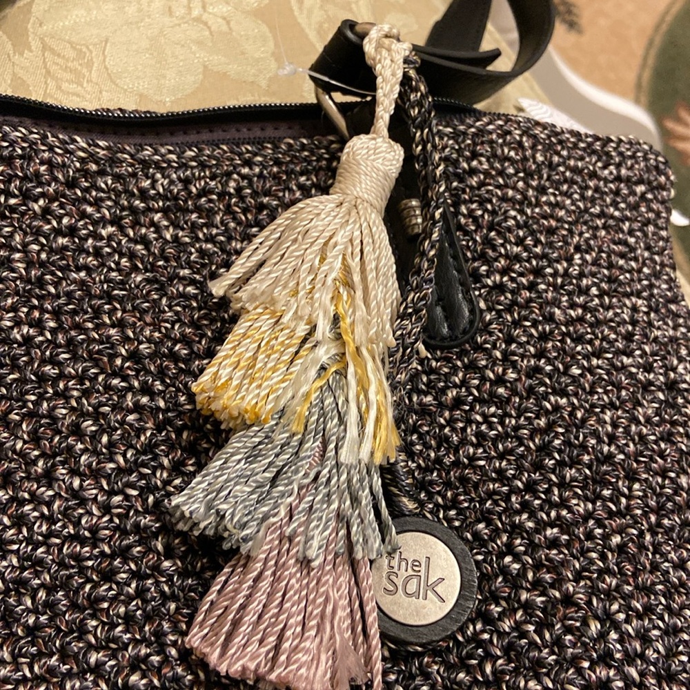 The Sak Crochet Silverwood Hand Crafted Brown/Silver Tweed Boho tote like BagNWT - Picture 4 of 15